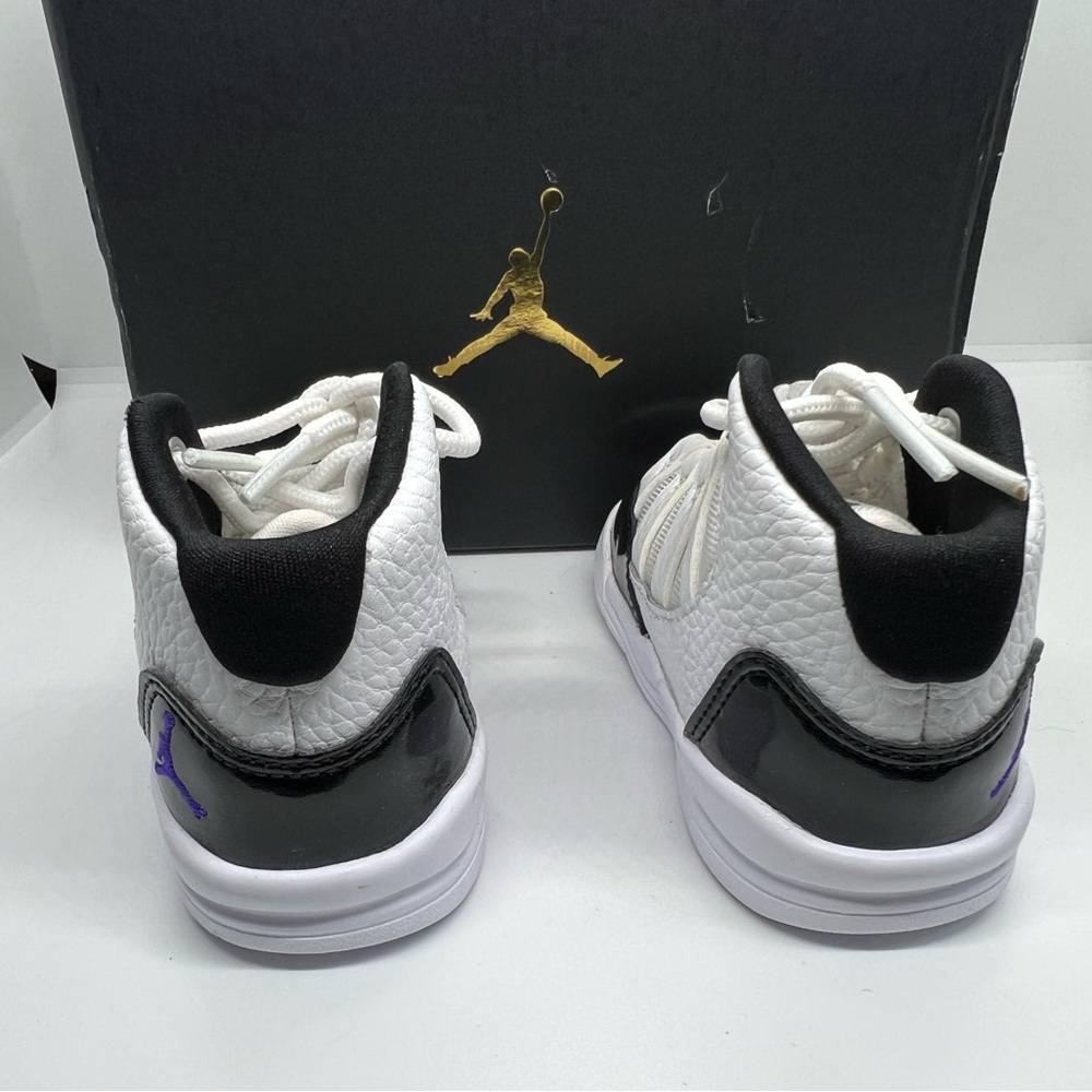 Jordan Max Aura Black Sneakers Box - Picture 5 of 15